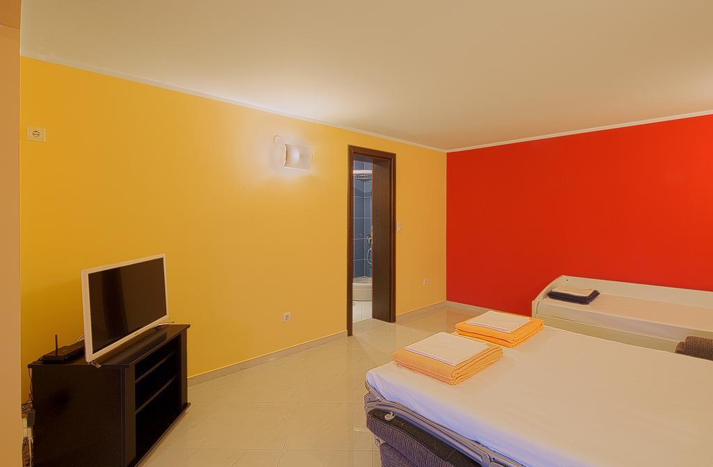 Apartments Mika بودفا المظهر الخارجي الصورة